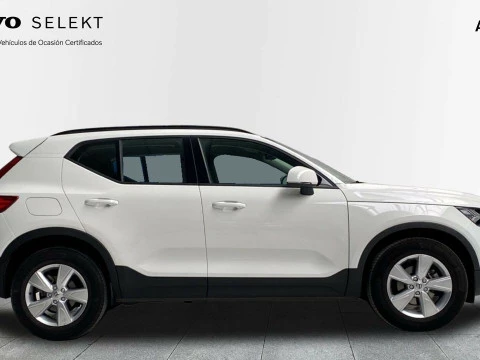 Volvo XC40 1.5 T2 MOMENTUM CORE 5P