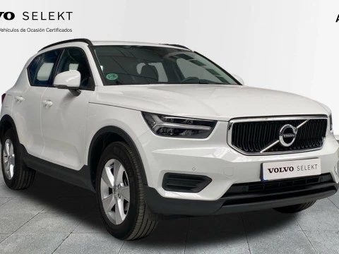 Volvo XC40 1.5 T2 MOMENTUM CORE 5P