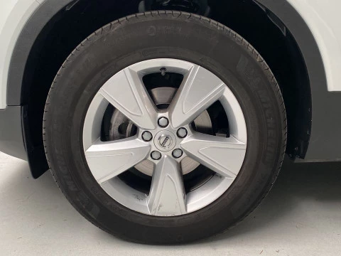 Volvo XC40 1.5 T2 MOMENTUM CORE 5P