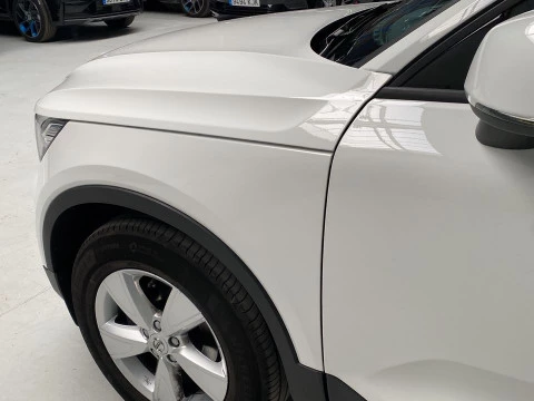 Volvo XC40 1.5 T2 MOMENTUM CORE 5P