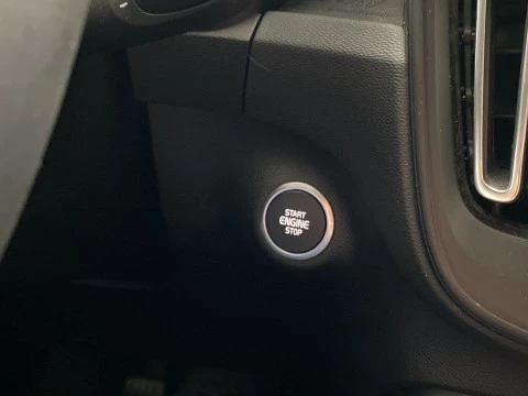 Volvo XC40 1.5 T2 MOMENTUM CORE 5P