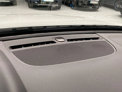 Volvo XC40 1.5 T2 MOMENTUM CORE 5P