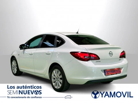 Opel Astra 1.6 CDTI Sedan SANDS Elegance 81 kW (110 CV)