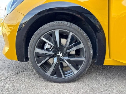 Peugeot e-208 GT Eléctrico 156 (115 Kw)
