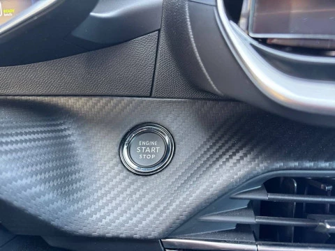 Peugeot e-208 GT Eléctrico 156 (115 Kw)