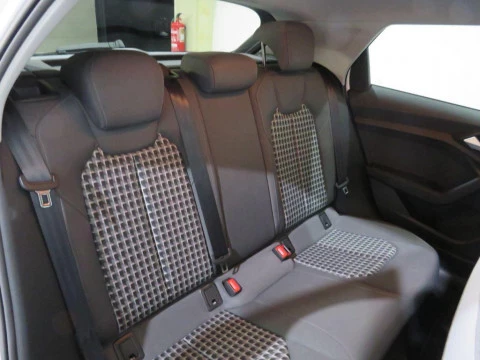 Audi A1 Sportback Adrenalin Black edition 30 TFSI 85 kW (116 CV) S tronic