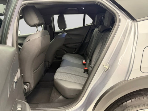 Peugeot 2008 Allure Gasolina 100 S&S 6 Vel. MAN