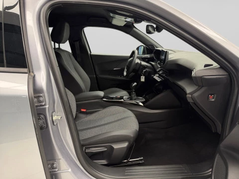 Peugeot 2008 Allure Gasolina 100 S&S 6 Vel. MAN