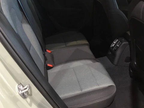 Volvo XC40 T4 RECHARGE CORE