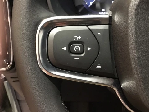 Volvo XC40 T4 RECHARGE CORE