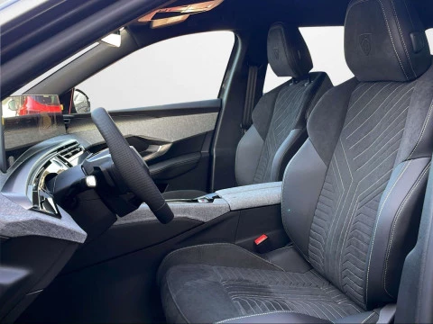 Peugeot e-5008 GT Eléctrico 157kW