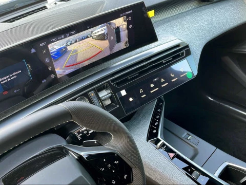 Peugeot e-5008 GT Eléctrico 157kW