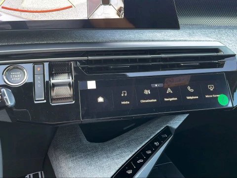 Peugeot e-5008 GT Eléctrico 157kW