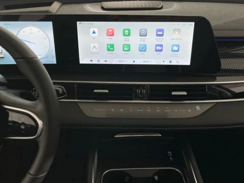 EBRO S700 1.5 TGDI PHEV Luxury E-CVT