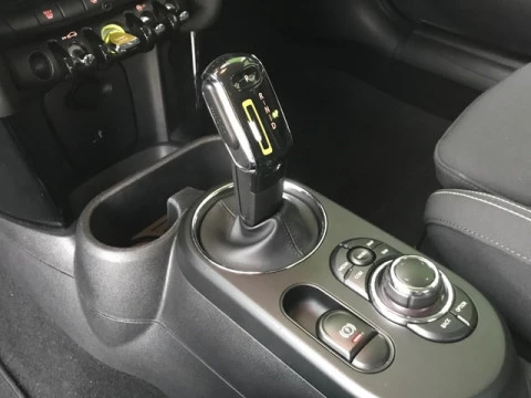 MINI Cooper  SE 135 kW (184 CV)