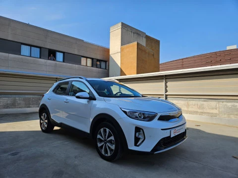 Kia Stonic DRIVE 1.0 T-GDI MHEV 100CV DCT 5P