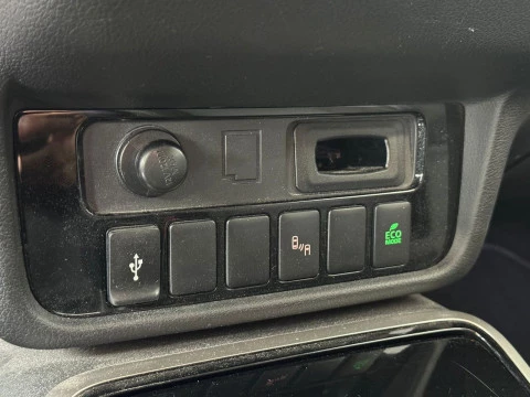 Mitsubishi Outlander 200 MPI CVT Motion 2WD 7 plazas