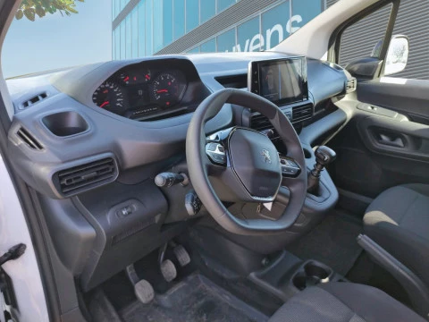 Peugeot Partner Standard 600kg BlueHDi 73kW