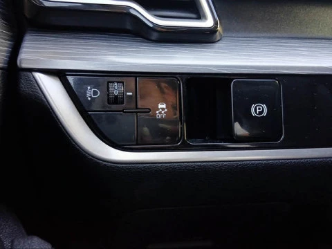 Kia Sportage 1.6 CRDi MHEV Business 4x2 DCT 100 kW (136 CV)