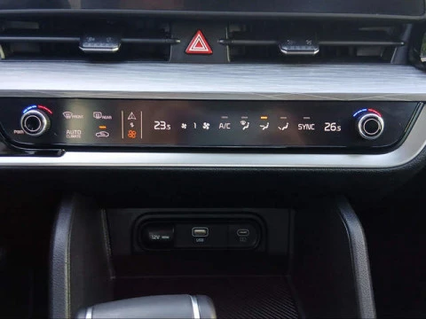 Kia Sportage 1.6 CRDi MHEV Business 4x2 DCT 100 kW (136 CV)