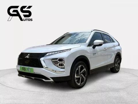 Mitsubishi Eclipse Cross 2.4 PHEV Kaiteki 4WD Auto 138 kW (188 CV) Mitsubishi Eclipse Cross 2.4 PHEV Kaiteki 4WD Auto 138 kW (188 CV)