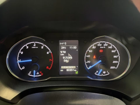 Toyota Yaris 70 Active 51 kW (69 CV)