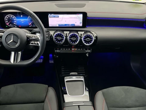 Mercedes-Benz CLA 220 d Coupé