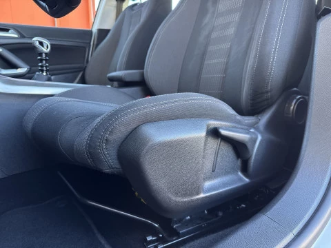 Peugeot 308 PureTech 130 SANDS Allure 96 kW (130 CV)