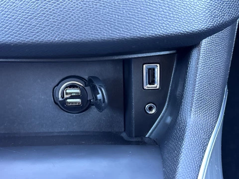 Peugeot 308 PureTech 130 SANDS Allure 96 kW (130 CV)