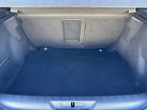 Peugeot 308 PureTech 130 SANDS Allure 96 kW (130 CV)