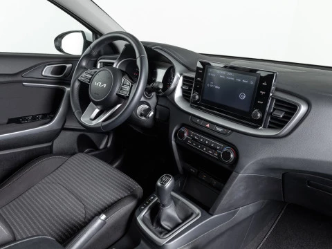 Kia Ceed 1.0 T-GDi 88kW (120CV) Drive Kia Ceed 1.0 T-GDi 88kW (120CV) Drive