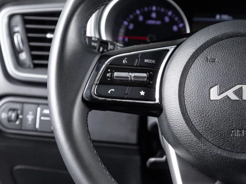 Kia Ceed 1.0 T-GDi 88kW (120CV) Drive Kia Ceed 1.0 T-GDi 88kW (120CV) Drive