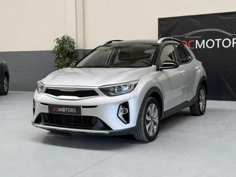Kia Stonic 1.2 DPi 62kW (84CV) Concept