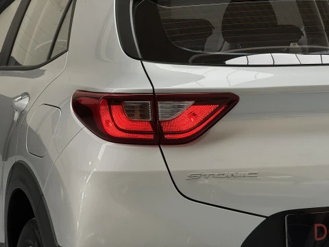 Kia Stonic 1.2 DPi 62kW (84CV) Concept