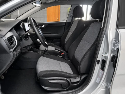 Kia Stonic 1.2 DPi 62kW (84CV) Concept