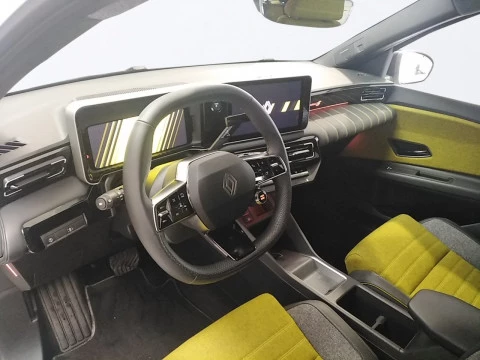 Renault R5 E-Tech R5 Iconic cinq autonomia confort 110 kW