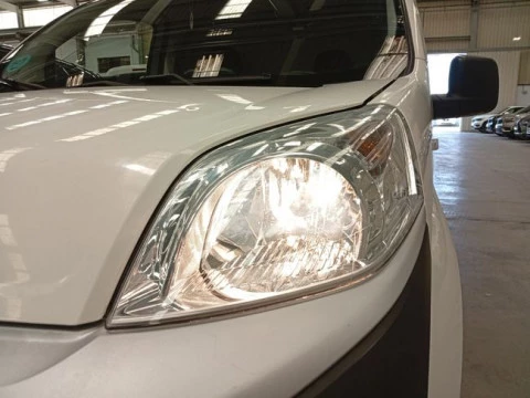 Fiat Fiorino Cargo SX N1 1.3 MJet 70 kW (95 CV)