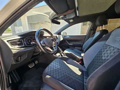 Volkswagen Taigo R-LINE 1.0 TSI 110CV DSG 5P