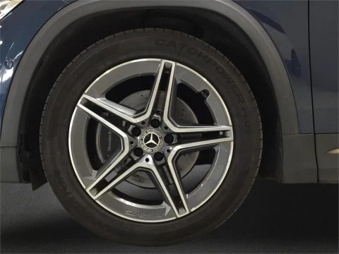 Mercedes-Benz GLA 200 D