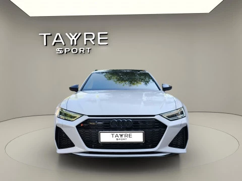 Audi A6 RS 6 Avant TFSI quattro