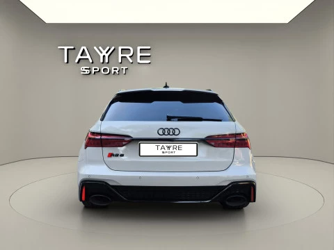 Audi A6 RS 6 Avant TFSI quattro
