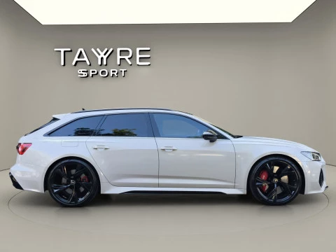 Audi A6 RS 6 Avant TFSI quattro
