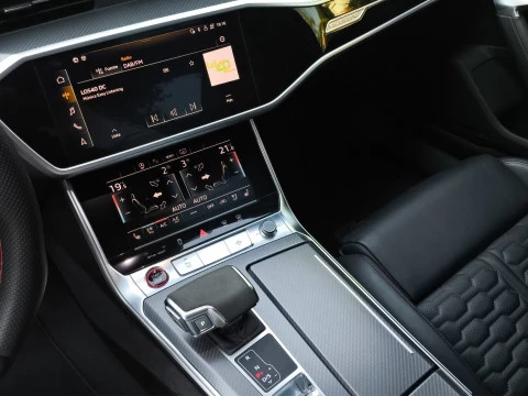 Audi A6 RS 6 Avant TFSI quattro