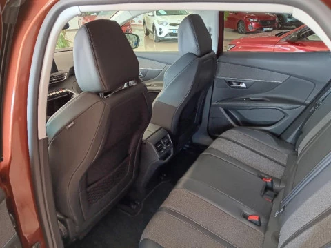 Peugeot 3008 1.2 PURETECH 130 ALLURE S&S 5P