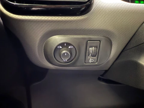 Citroën C4 Cactus BlueHDi 100 S&S C-Series