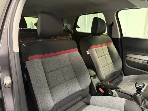 Citroën C4 Cactus BlueHDi 100 S&S C-Series