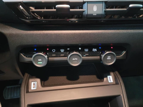 Citroën C4 Hybrid 110 ë-DCS6 You