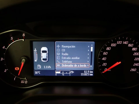 Ford S-MAX 2.0 TDCI 140 TREND DPF 5P