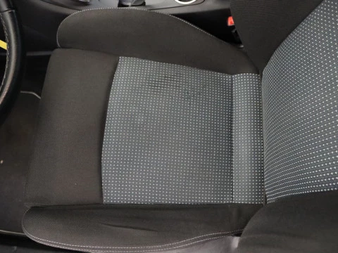 Ford S-MAX 2.0 TDCI 140 TREND DPF 5P