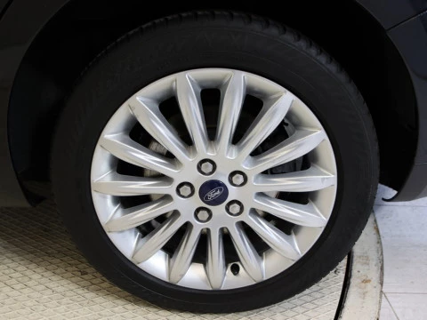 Ford S-MAX 2.0 TDCI 140 TREND DPF 5P